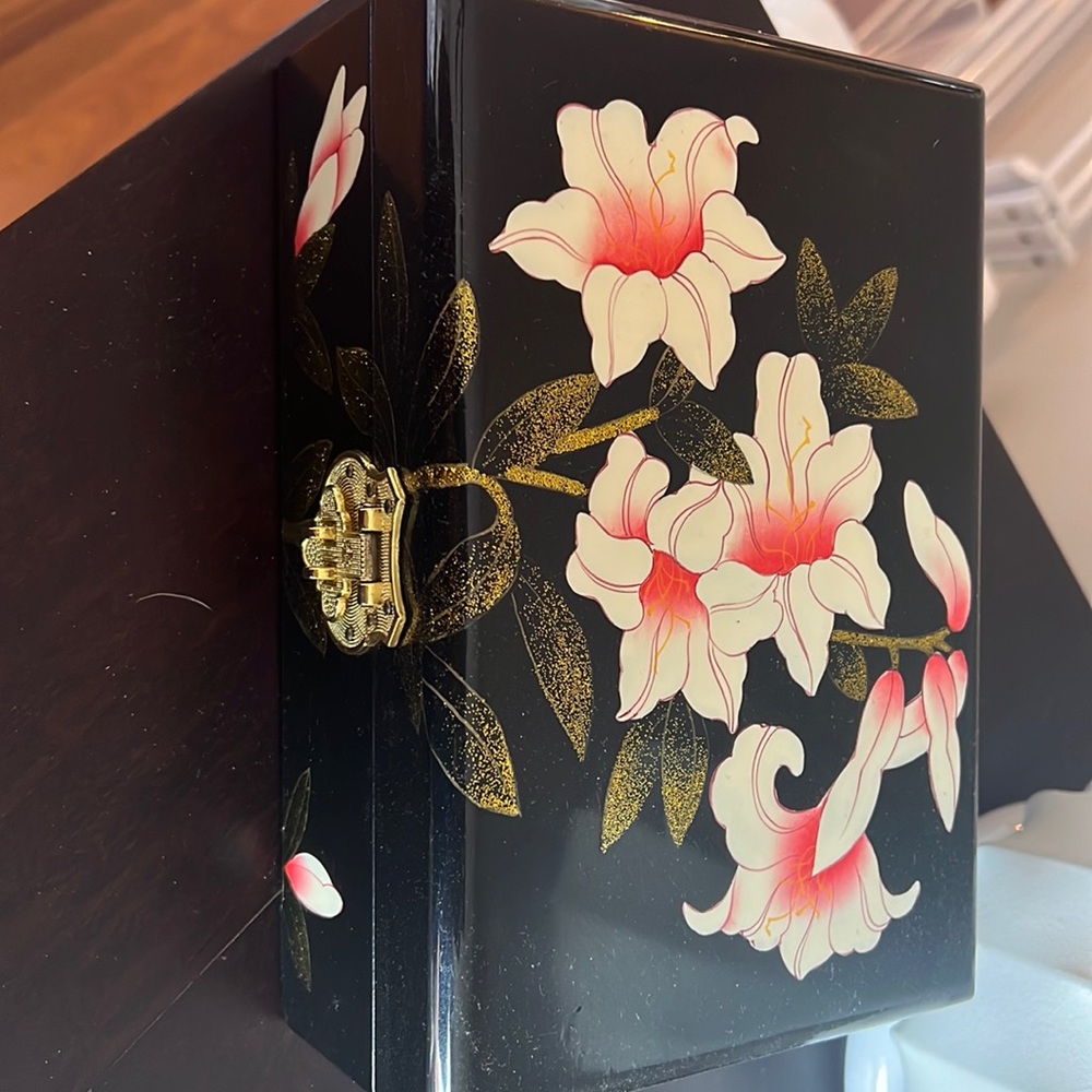 Jewlery box